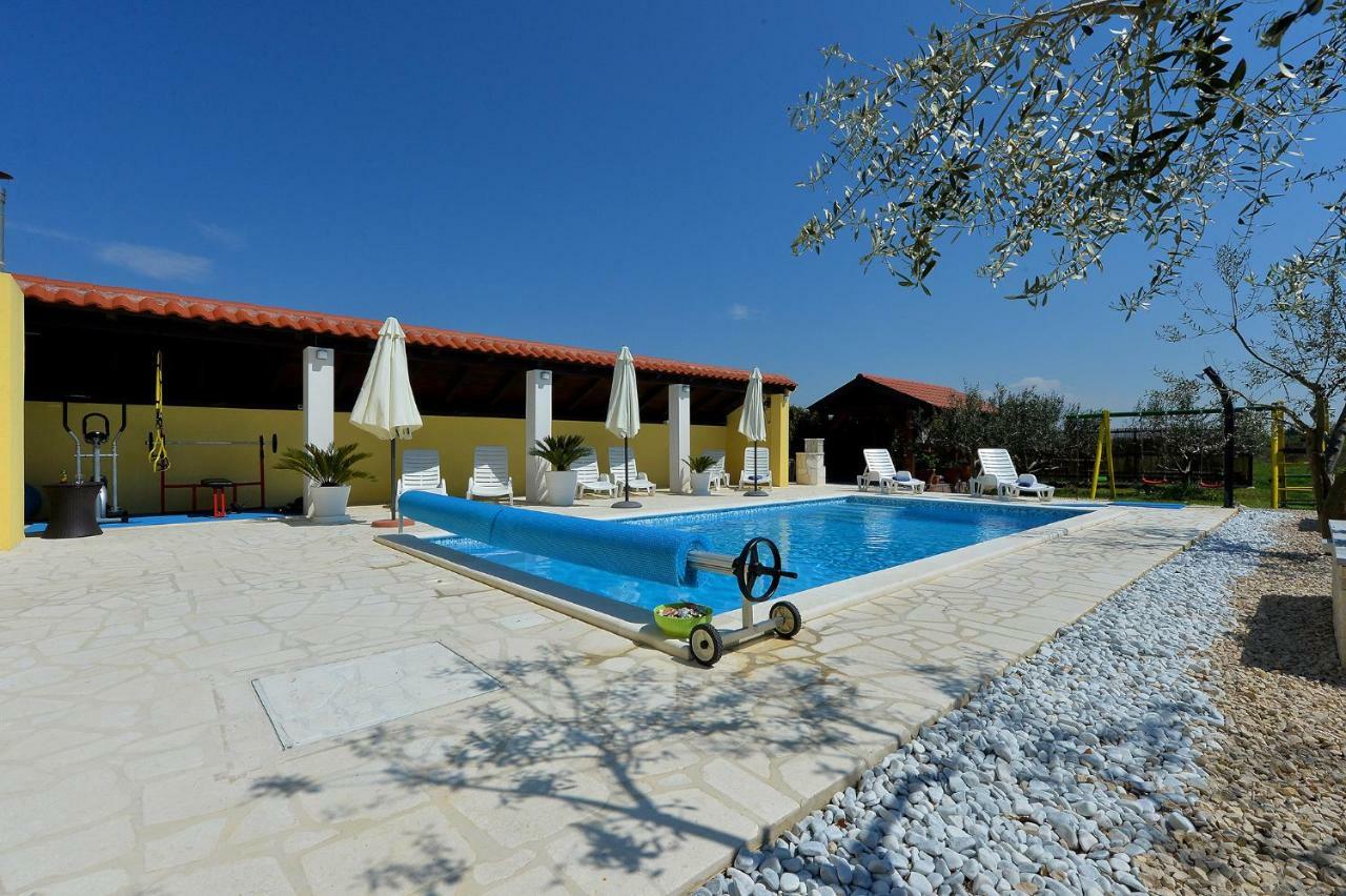 Apartment House Simoni With Pool, Zadar County Privlaka  Luaran gambar